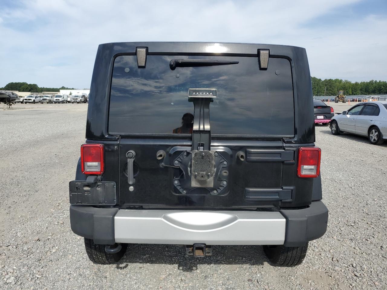 Jeep Wrangler Sahara