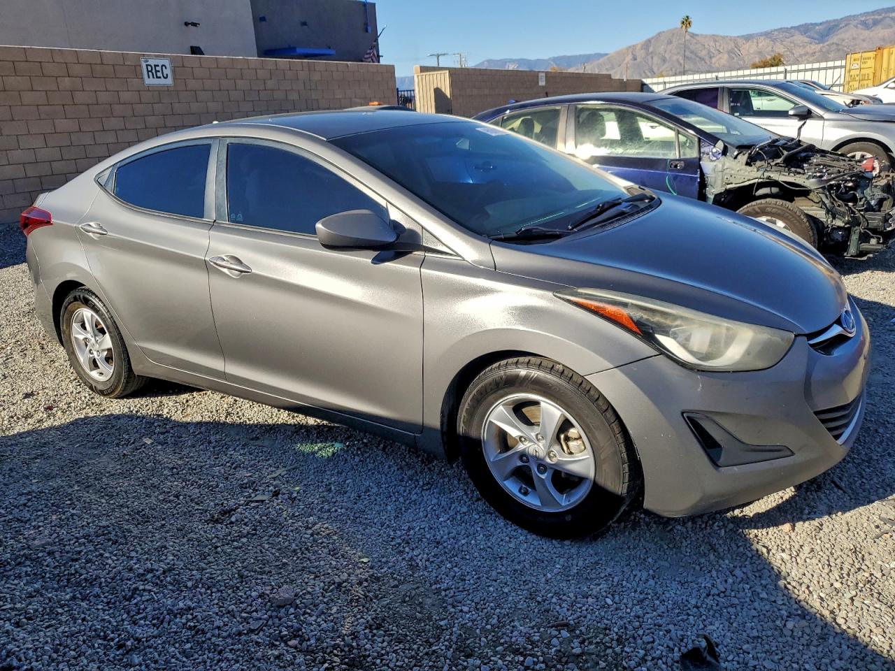 Hyundai ELANTRA Se