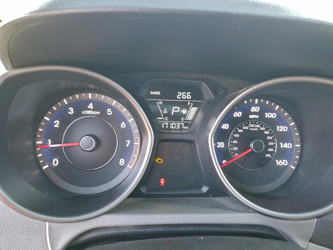 Hyundai ELANTRA Se
