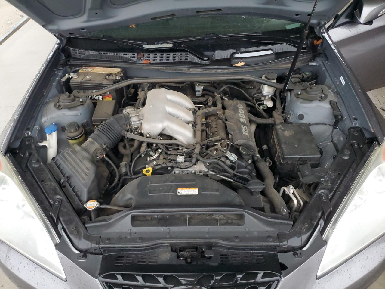 Hyundai Genesis 3.8l
