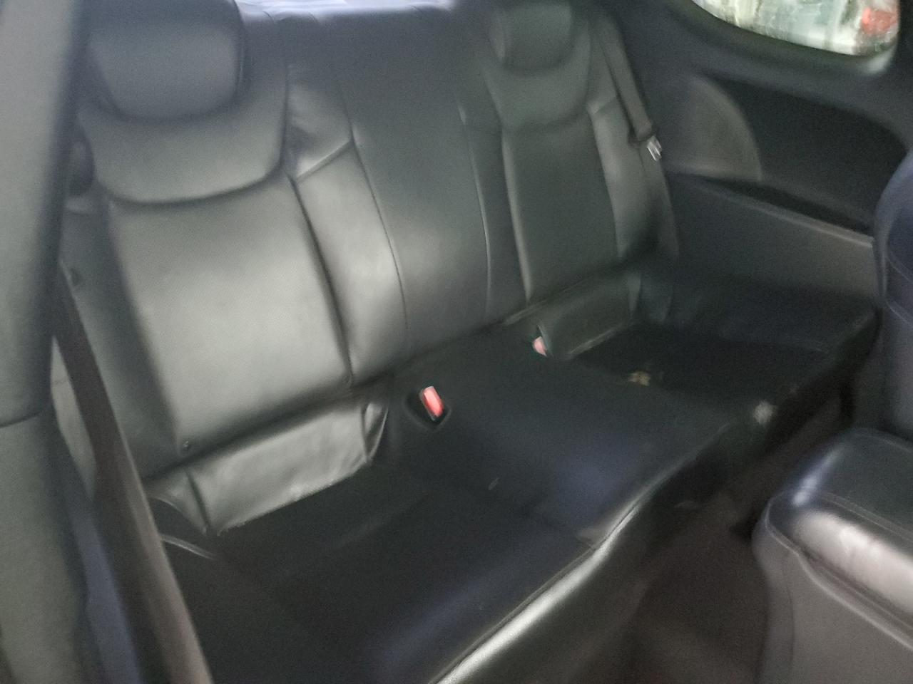 Hyundai Genesis 3.8l