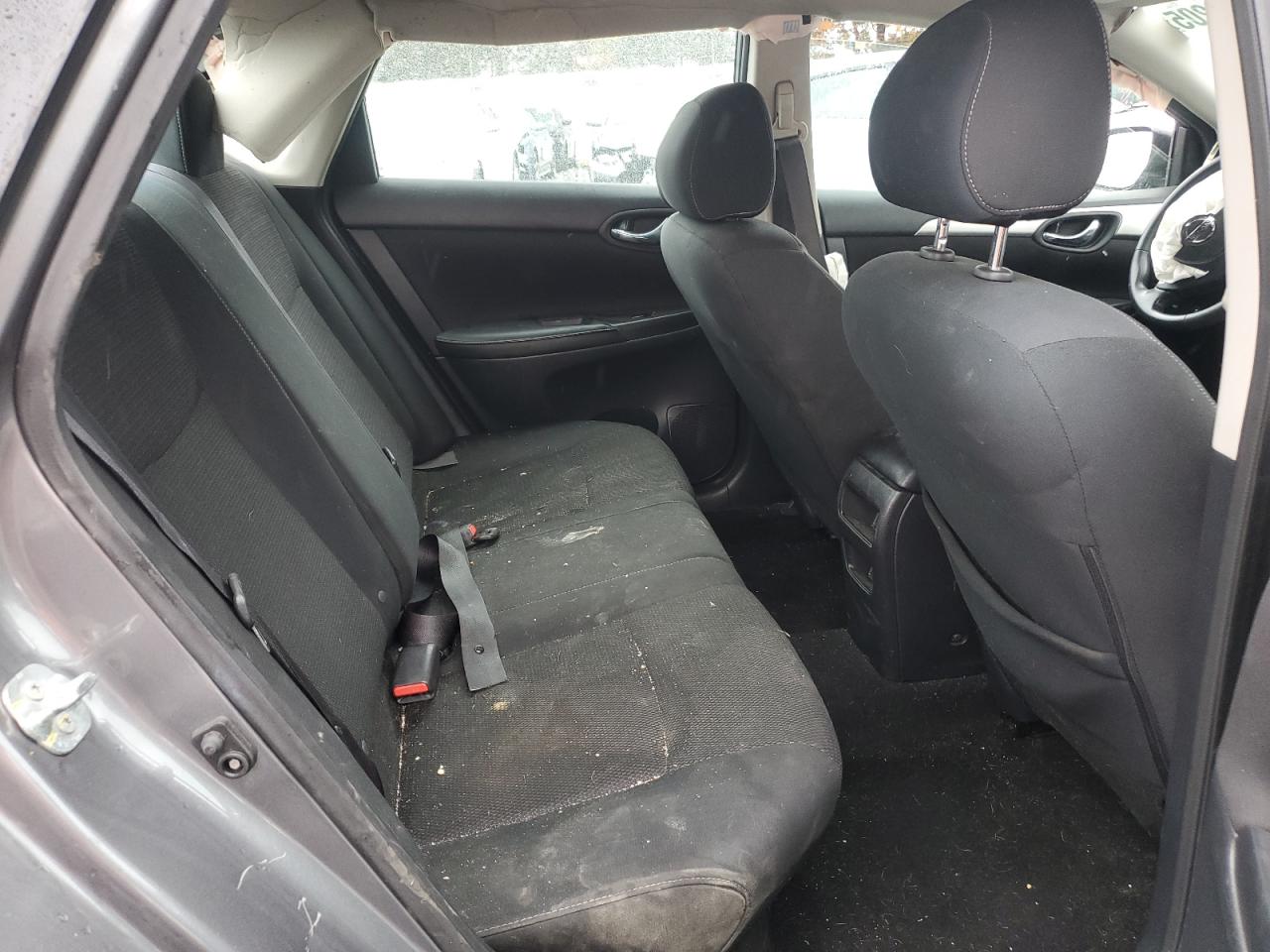 Nissan Sentra S