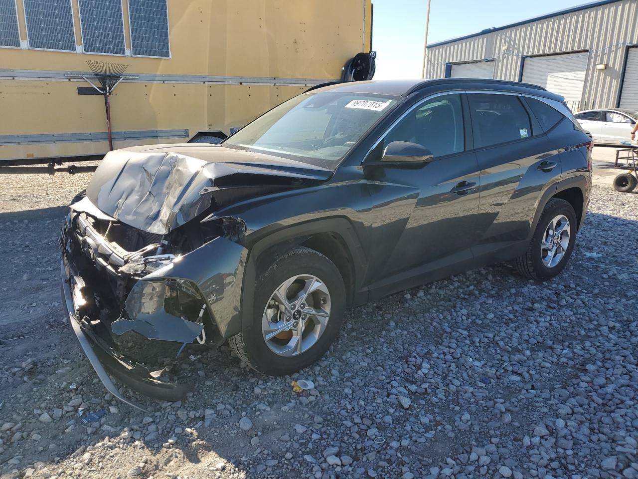 Salvage Hyundai TUCSON Image
