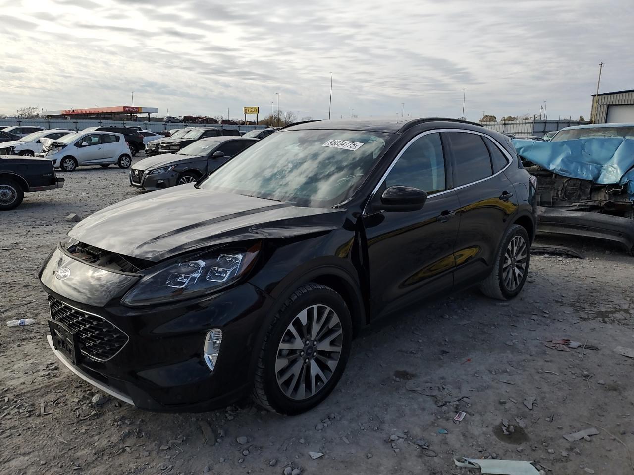 Salvage Ford Escape Image
