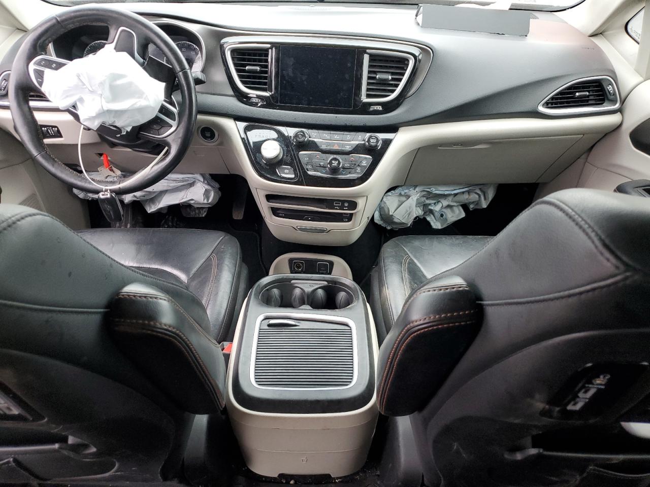 Chrysler Pacifica