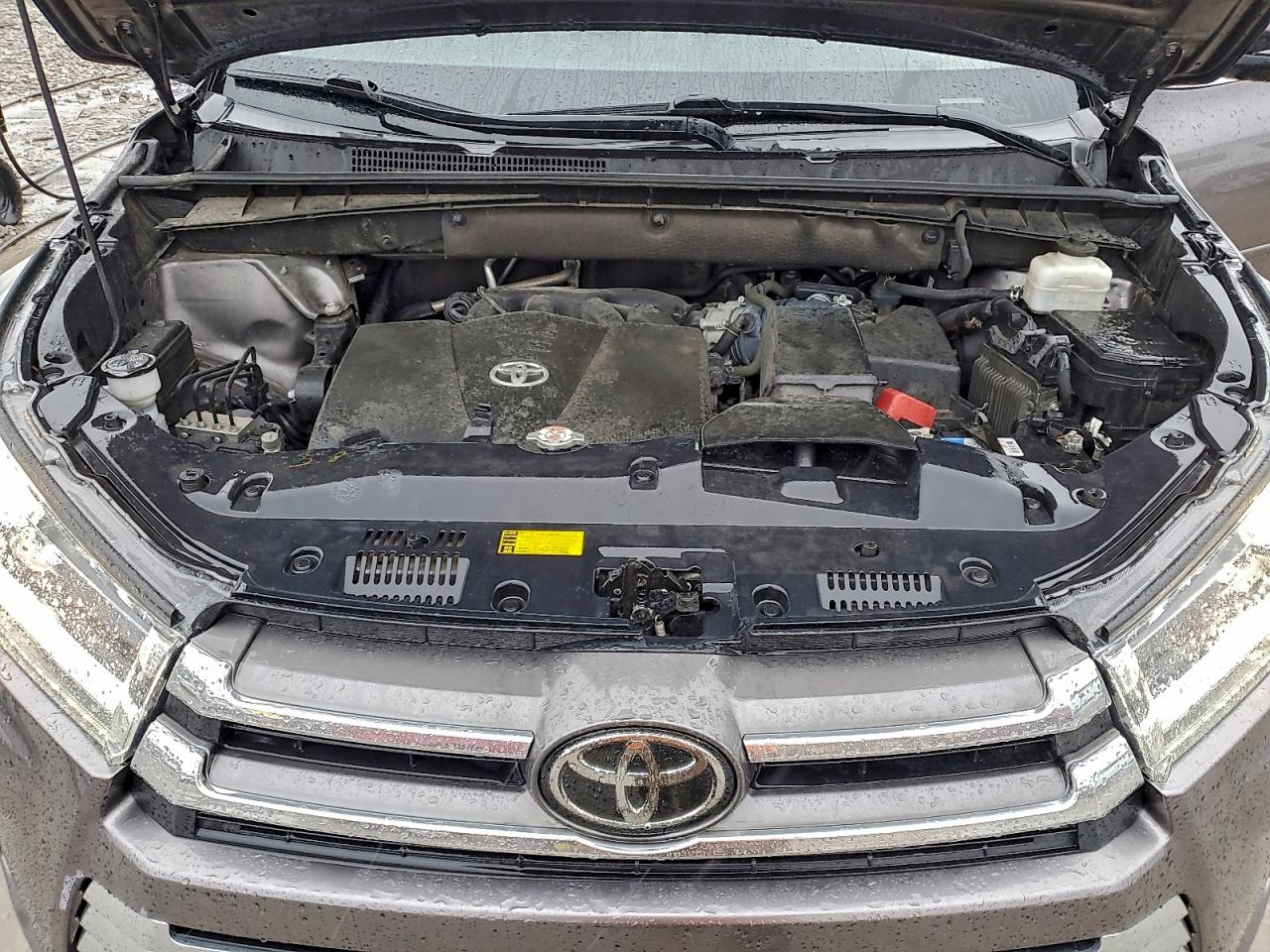 Toyota Highlander Limited Platinum