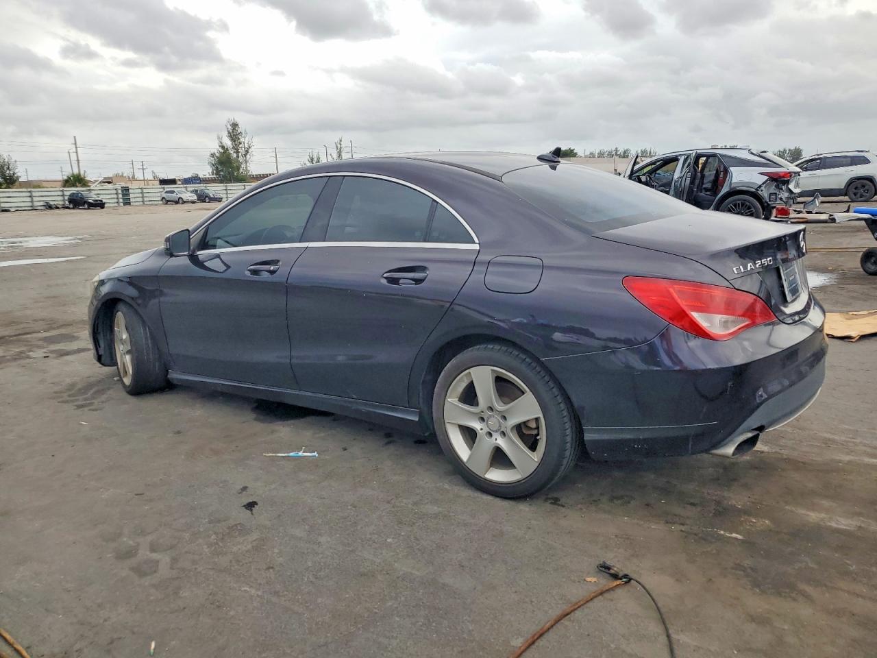 Mercedes-Benz Cla-class 250