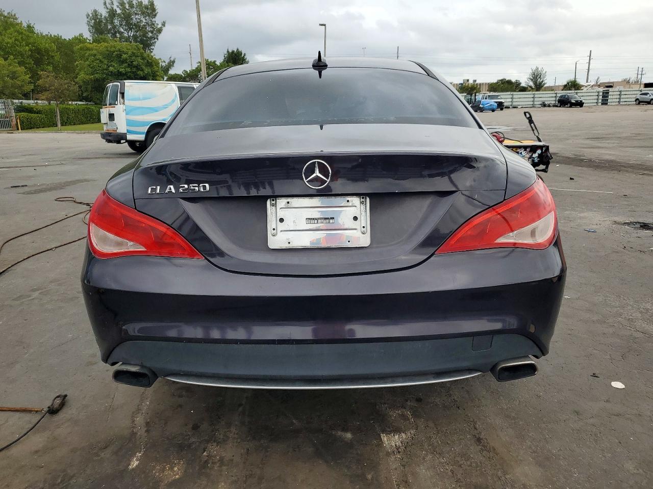 Mercedes-Benz Cla-class 250