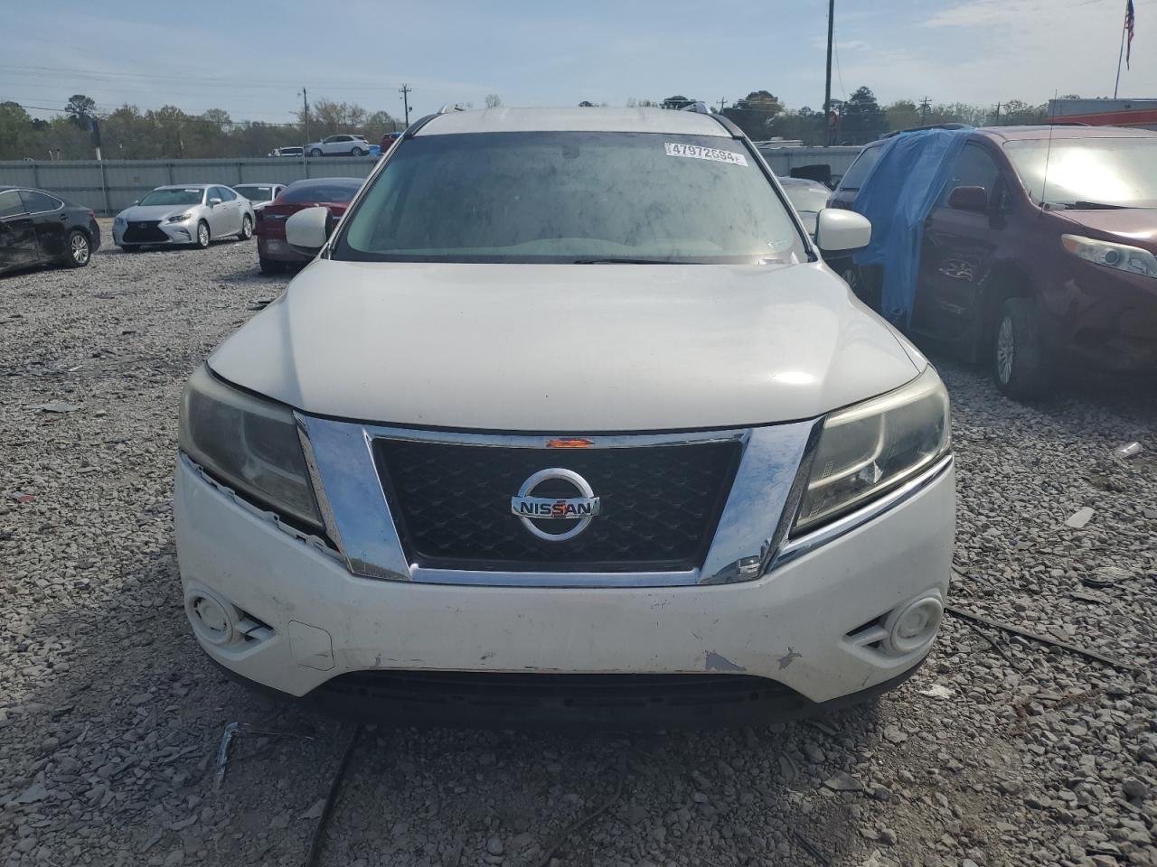 Nissan Pathfinder S