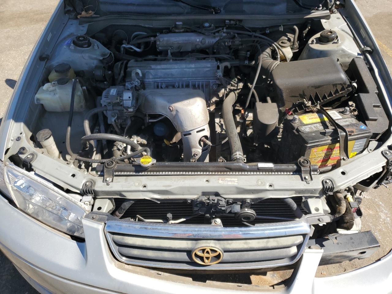 Toyota Camry Ce