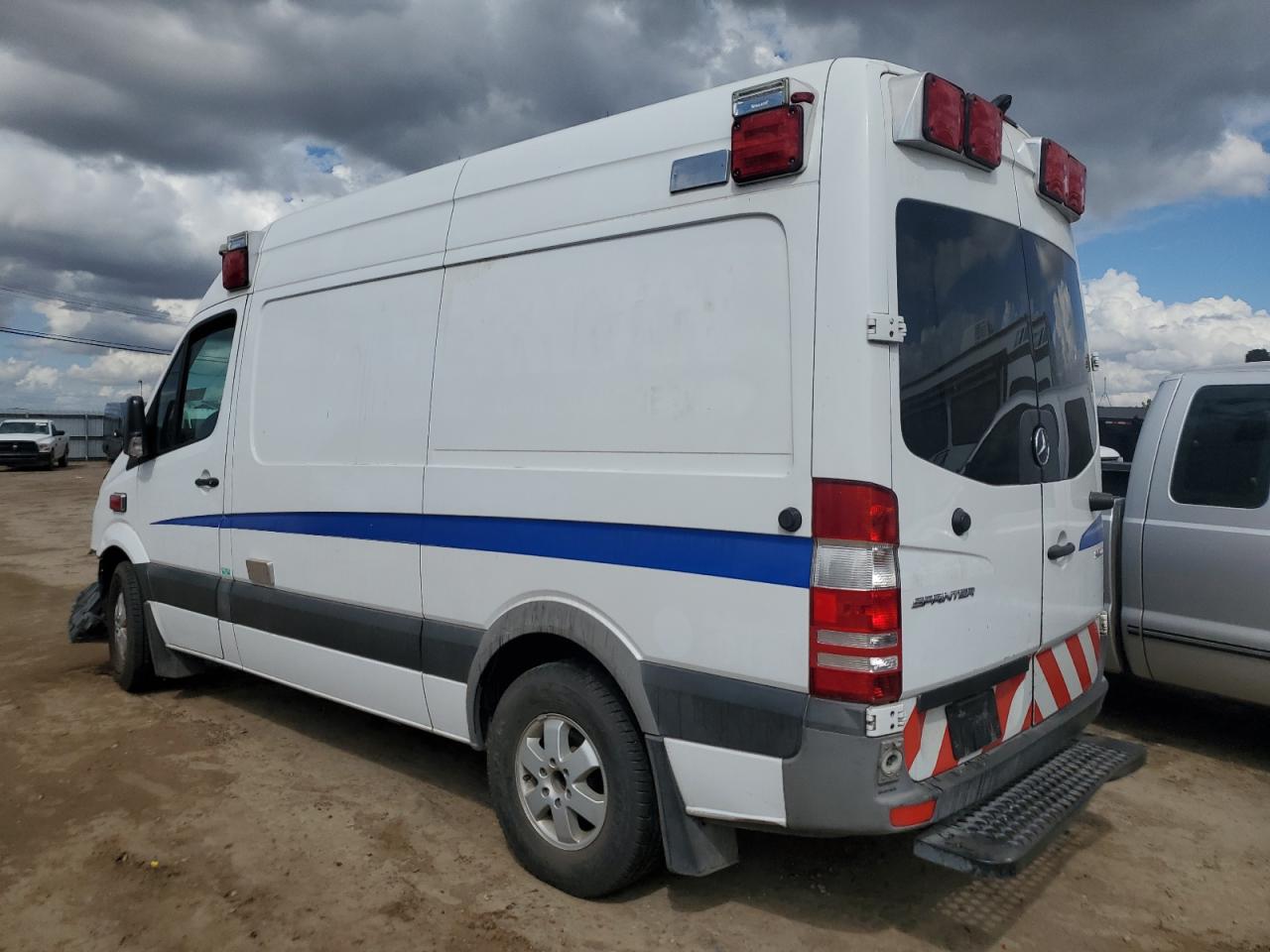 Mercedes-Benz Sprinter 2500