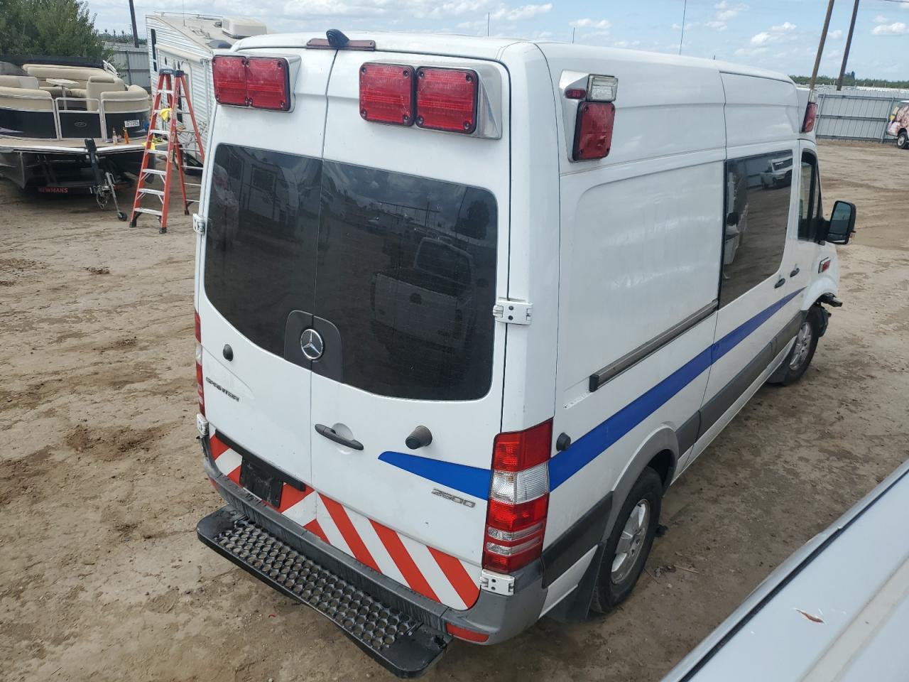 Mercedes-Benz Sprinter 2500