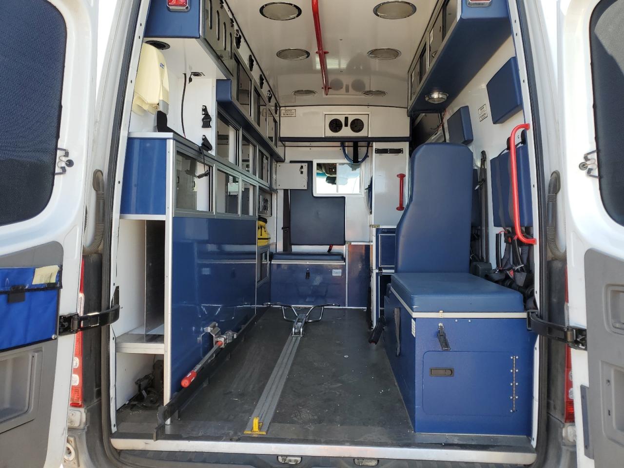 Mercedes-Benz Sprinter 2500