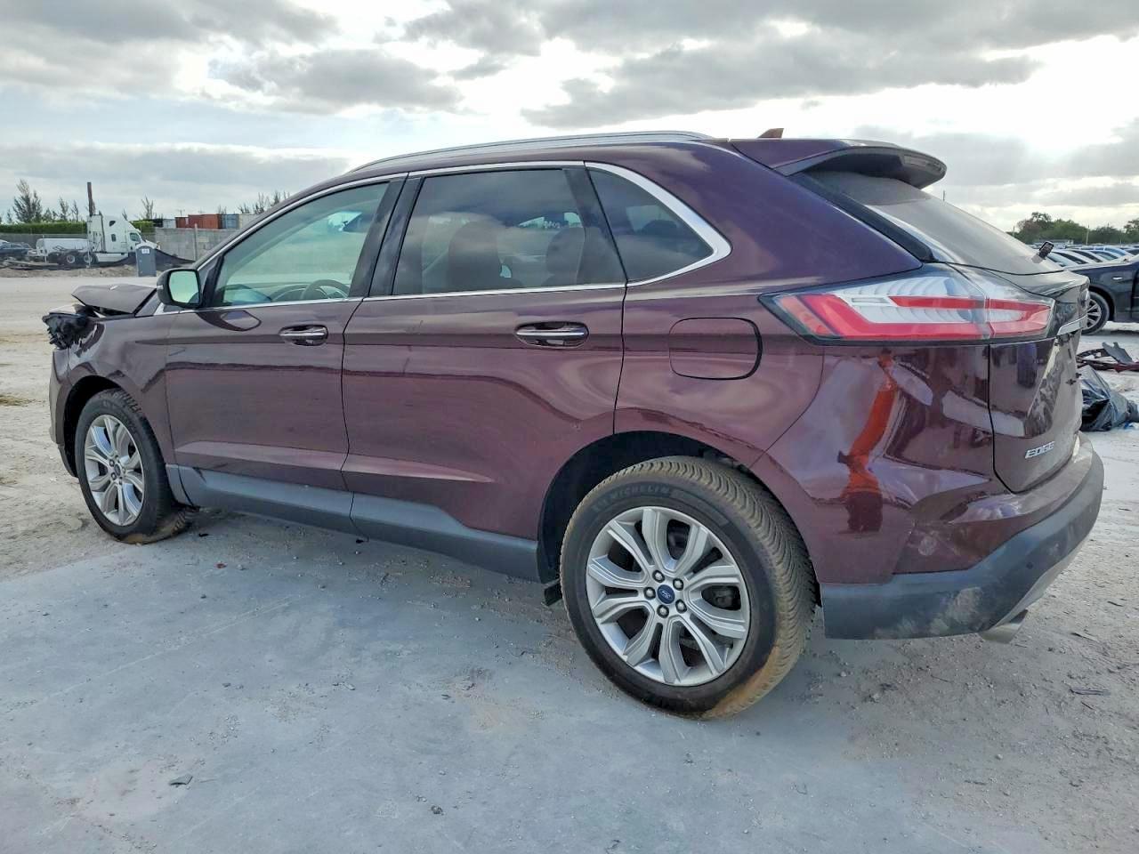 Ford Edge Titanium