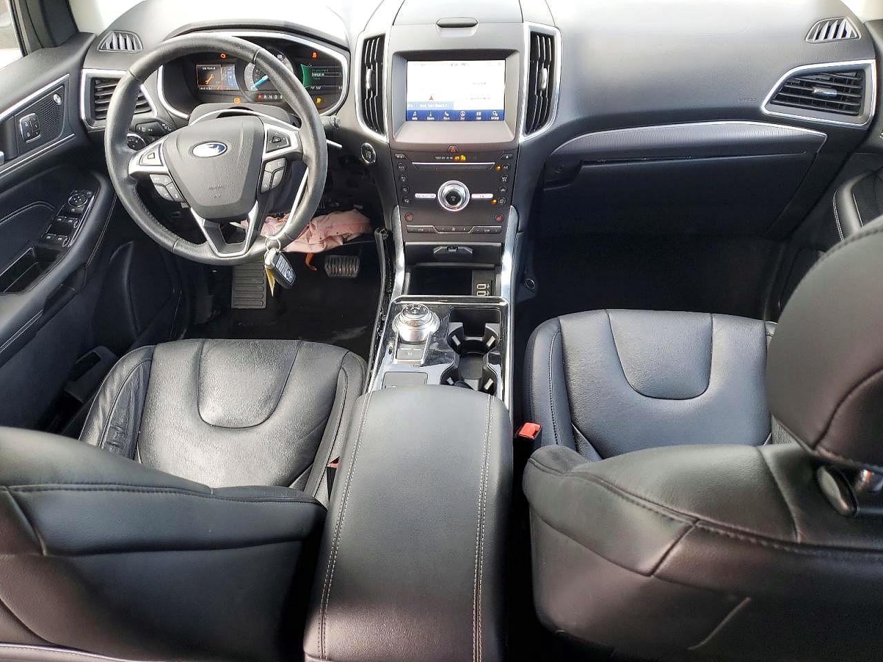 Ford Edge Titanium