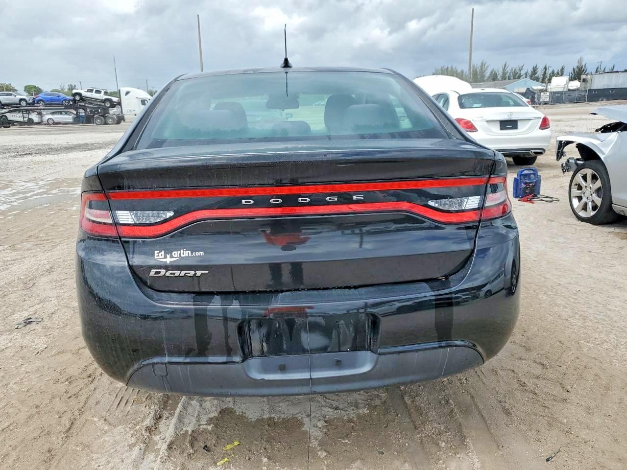 Dodge Dart Se