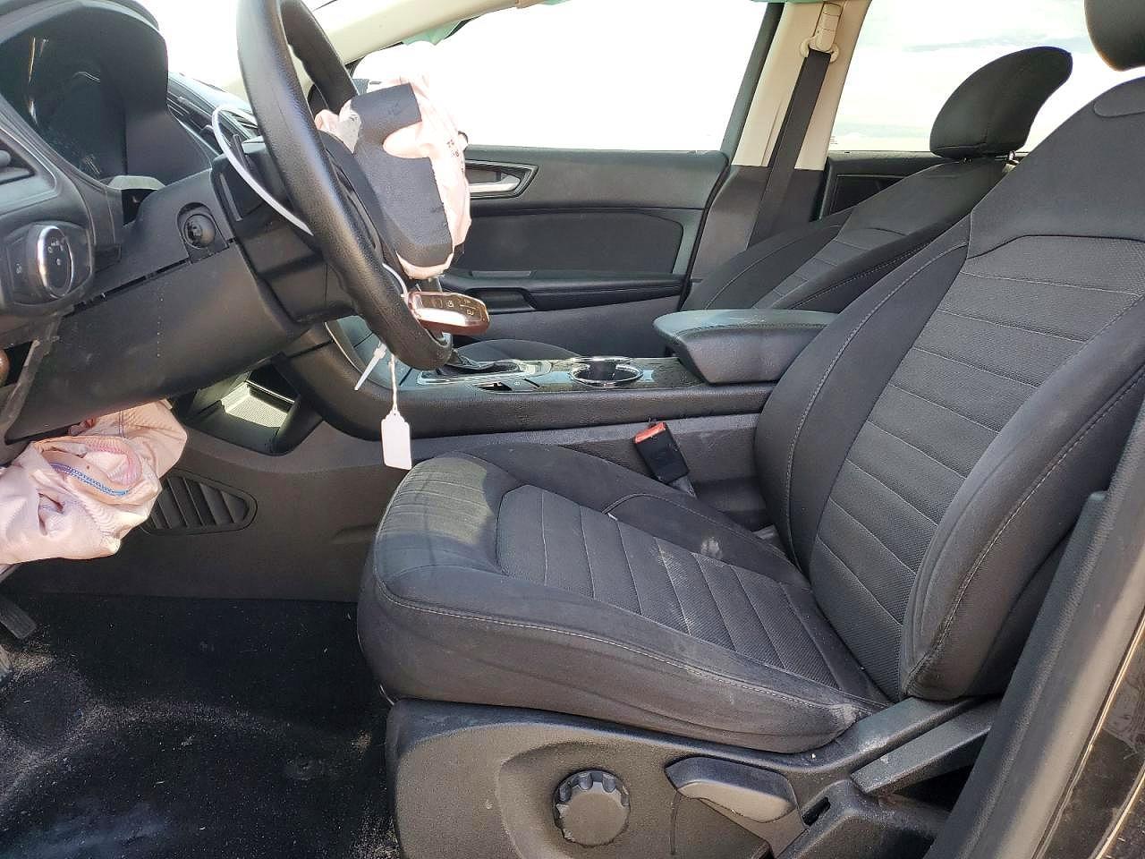 Ford Edge Se