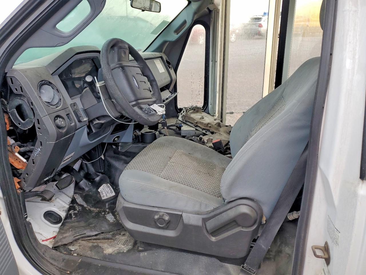 Ford F-550 Super Duty