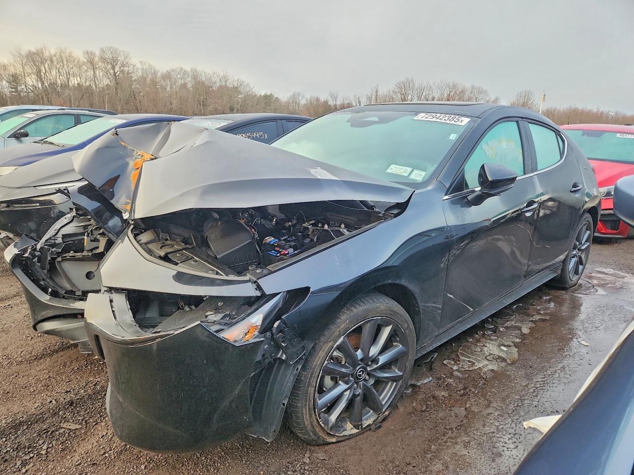 Salvage Mazda 3 Image