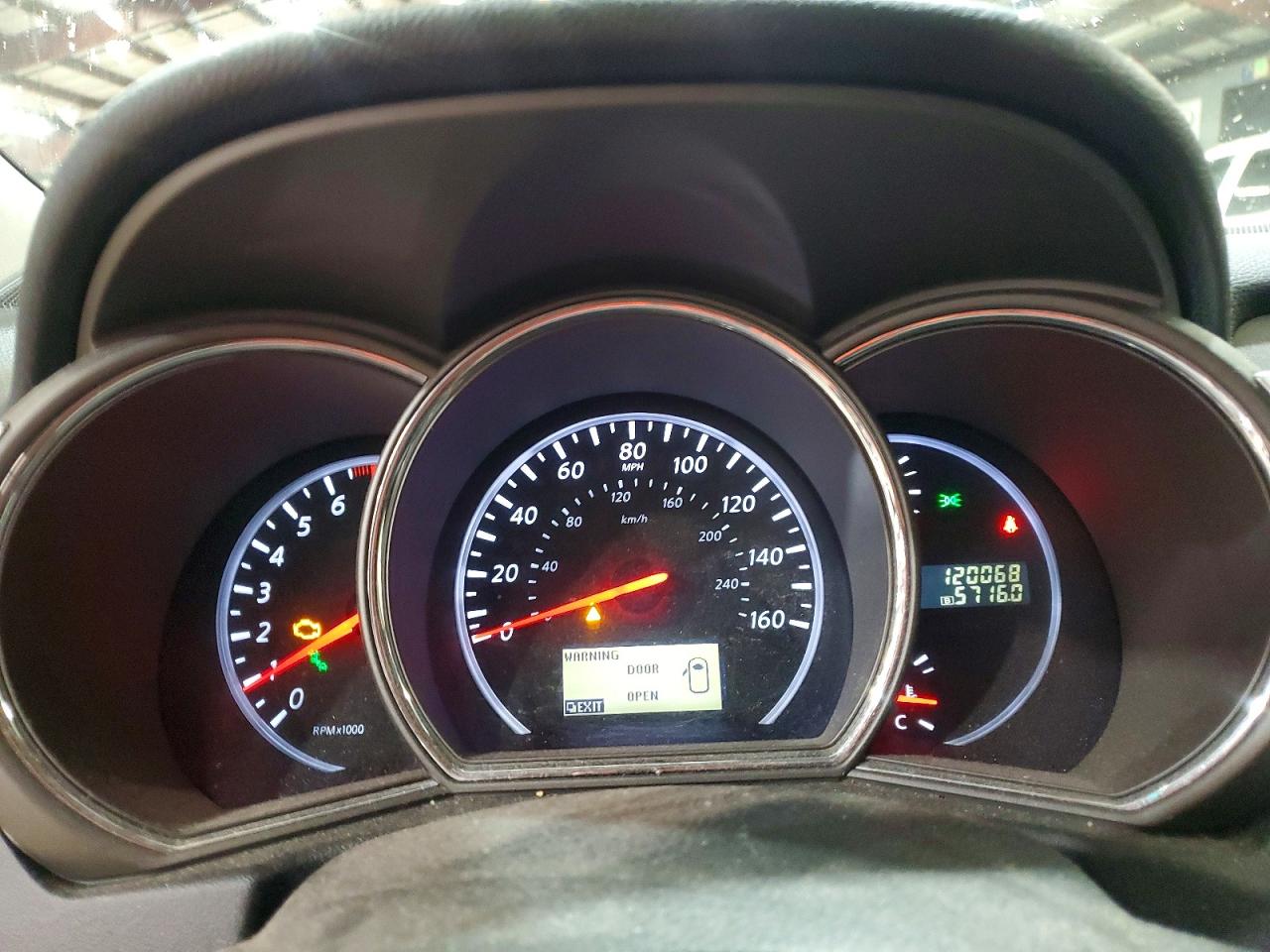 Nissan Murano S