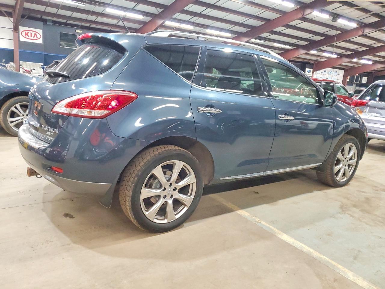 Nissan Murano S