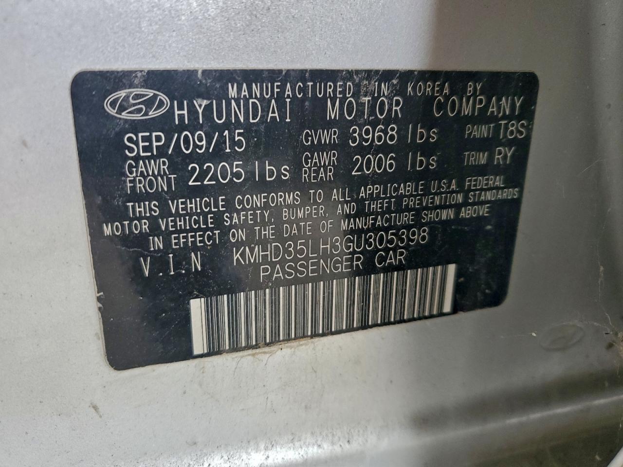 Hyundai ELANTRA