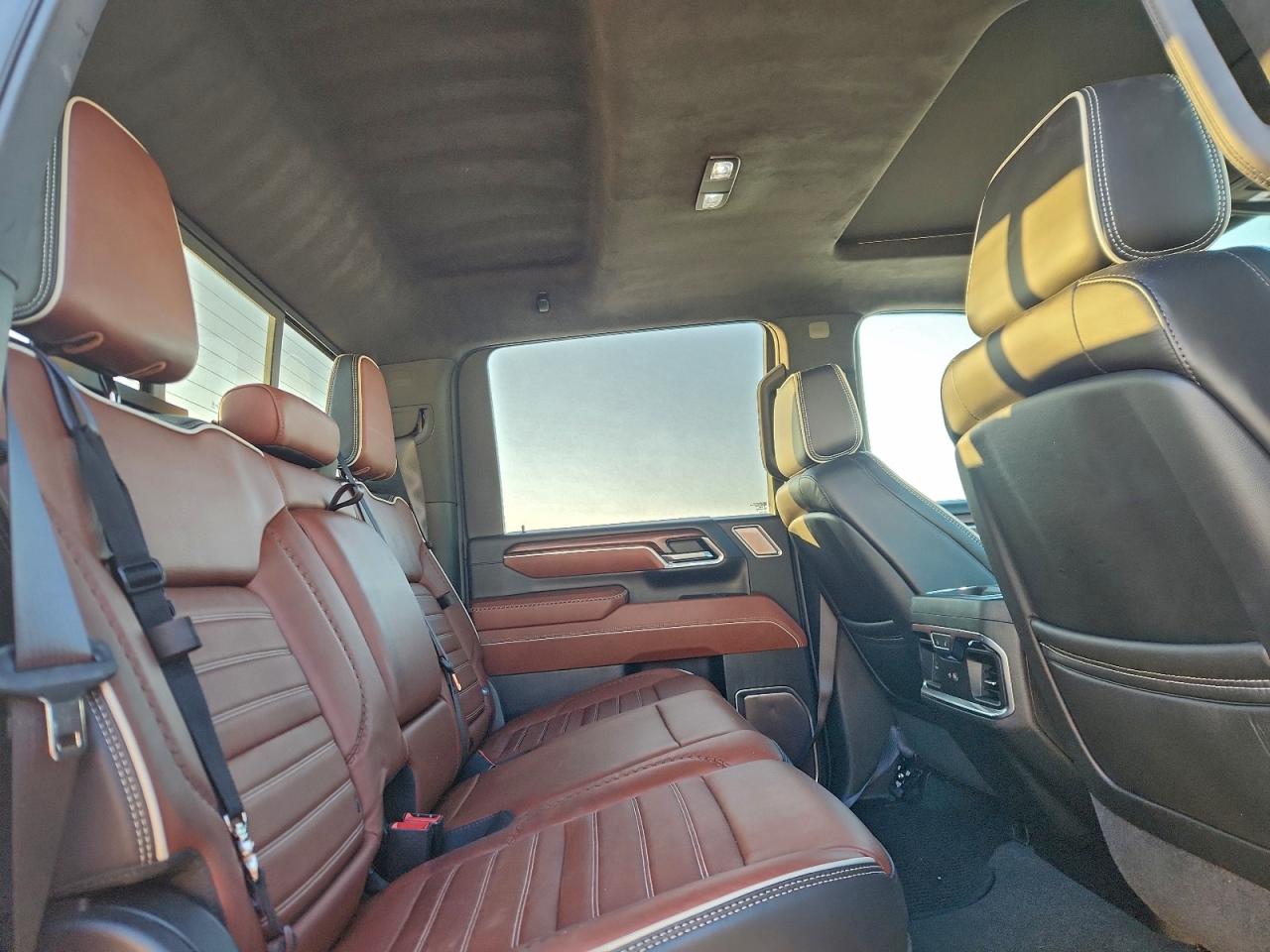 GMC Sierra K3500 Denali Ultimate