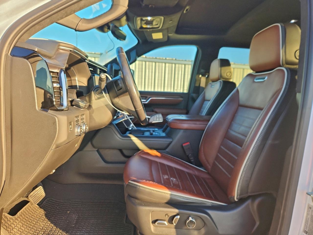 GMC Sierra K3500 Denali Ultimate