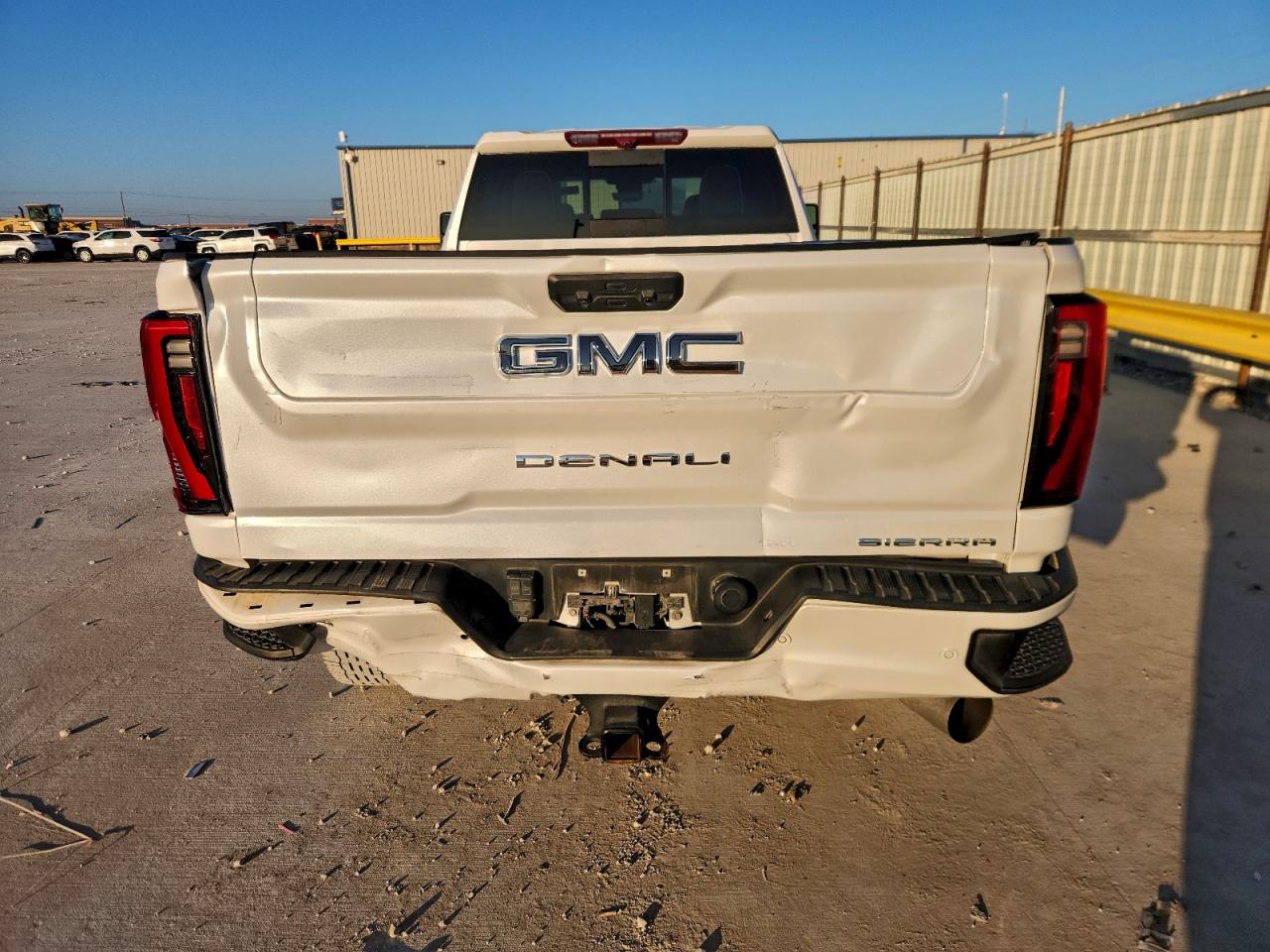 GMC Sierra K3500 Denali Ultimate