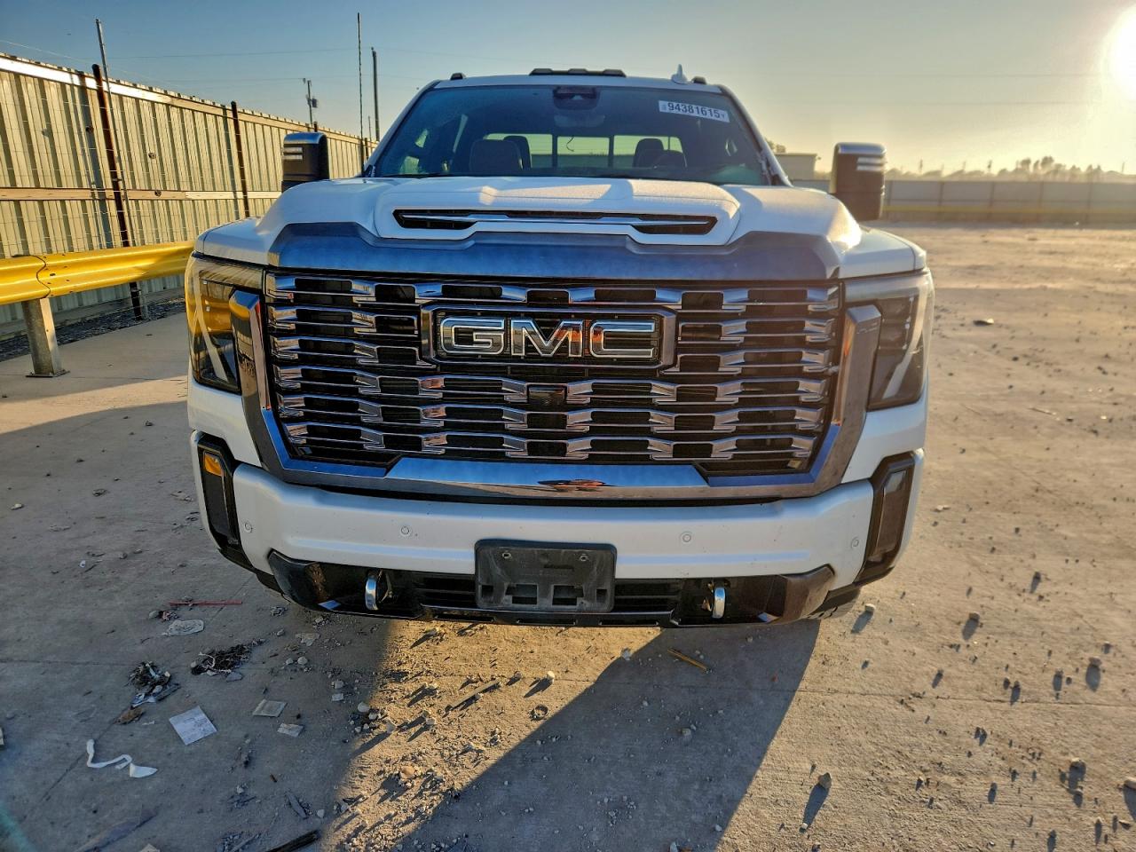 GMC Sierra K3500 Denali Ultimate