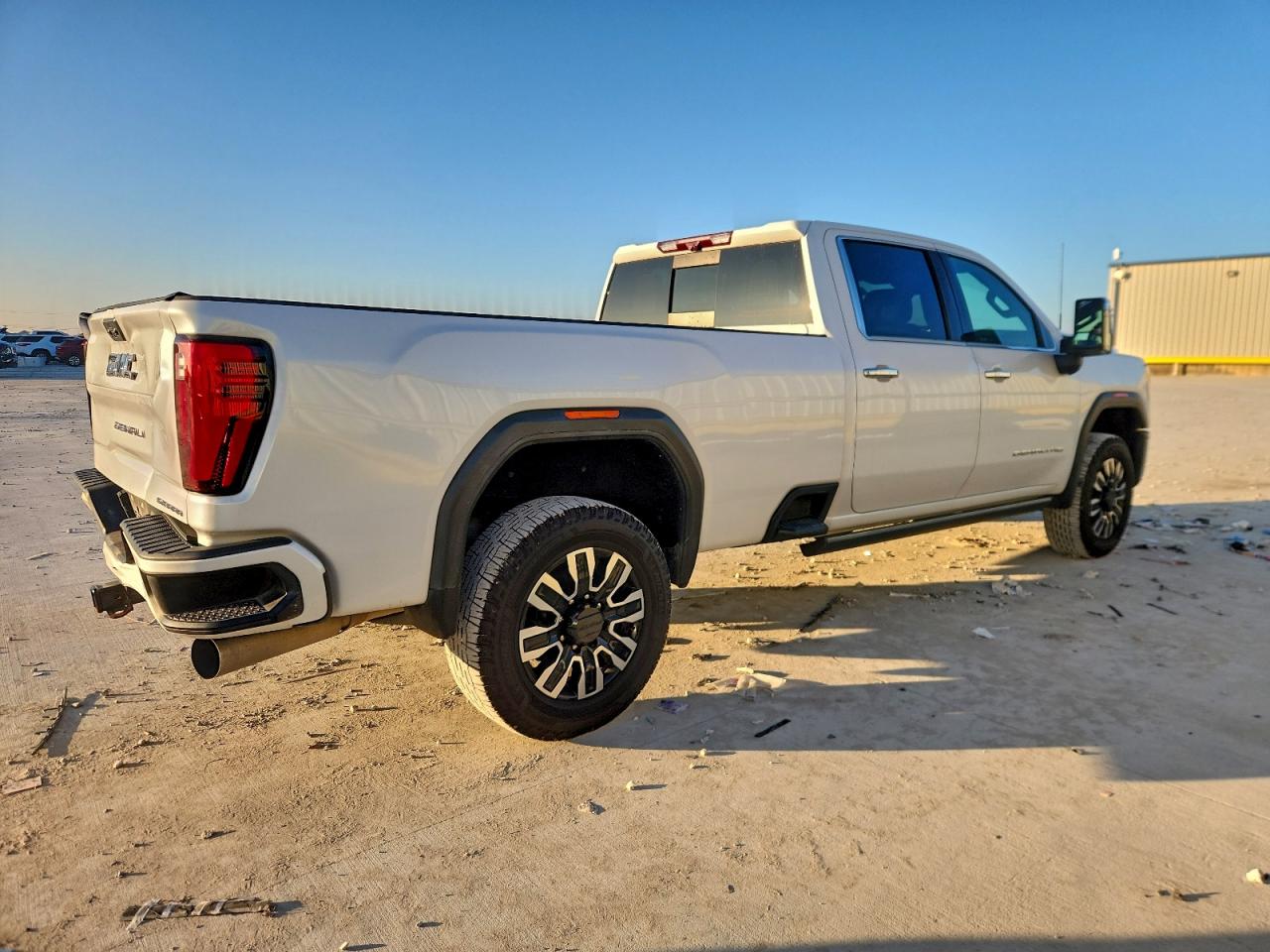GMC Sierra K3500 Denali Ultimate