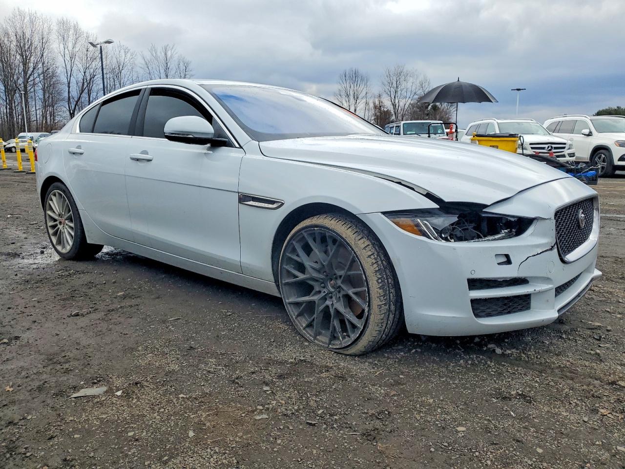Jaguar XE Portfolio Le