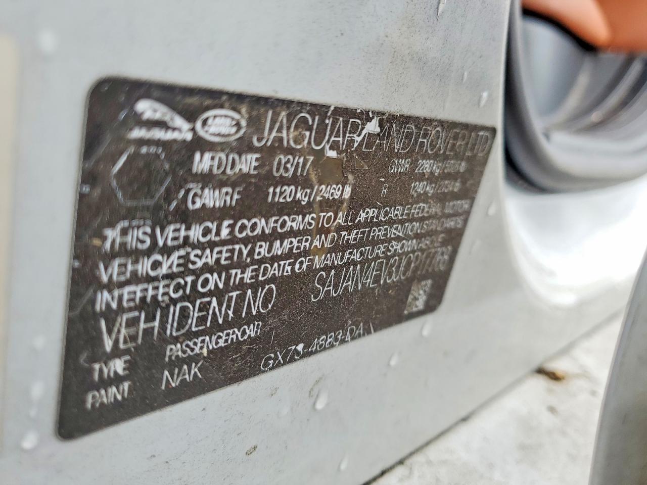 Jaguar XE Portfolio Le
