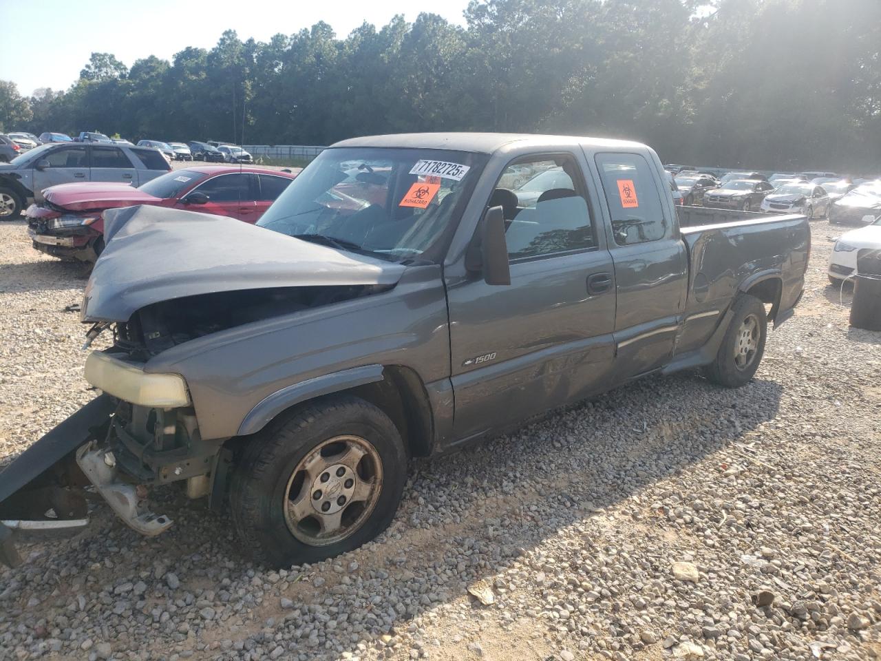 Salvage Chevrolet Silverado Image