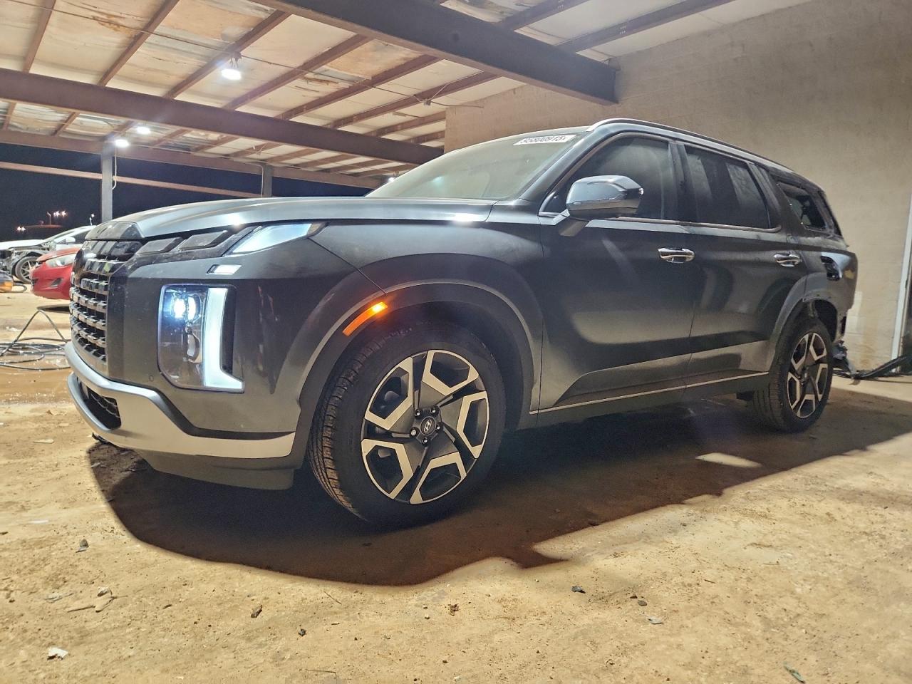Salvage Hyundai PALISADE Image
