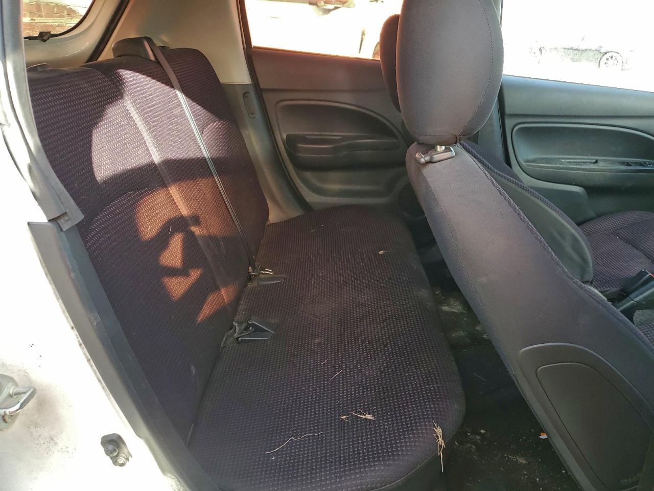 Mitsubishi Mirage Es