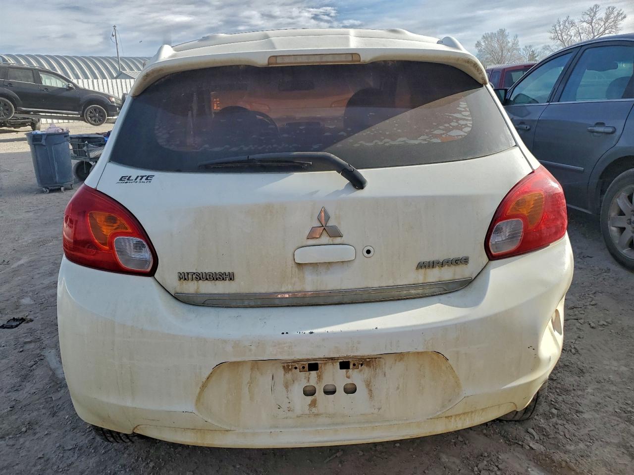 Mitsubishi Mirage Es