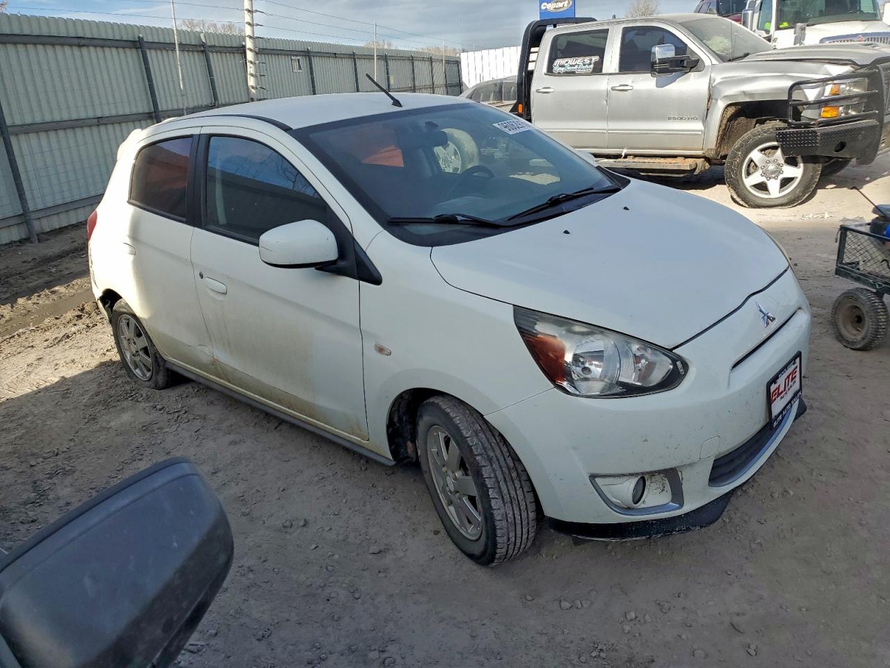 Mitsubishi Mirage Es