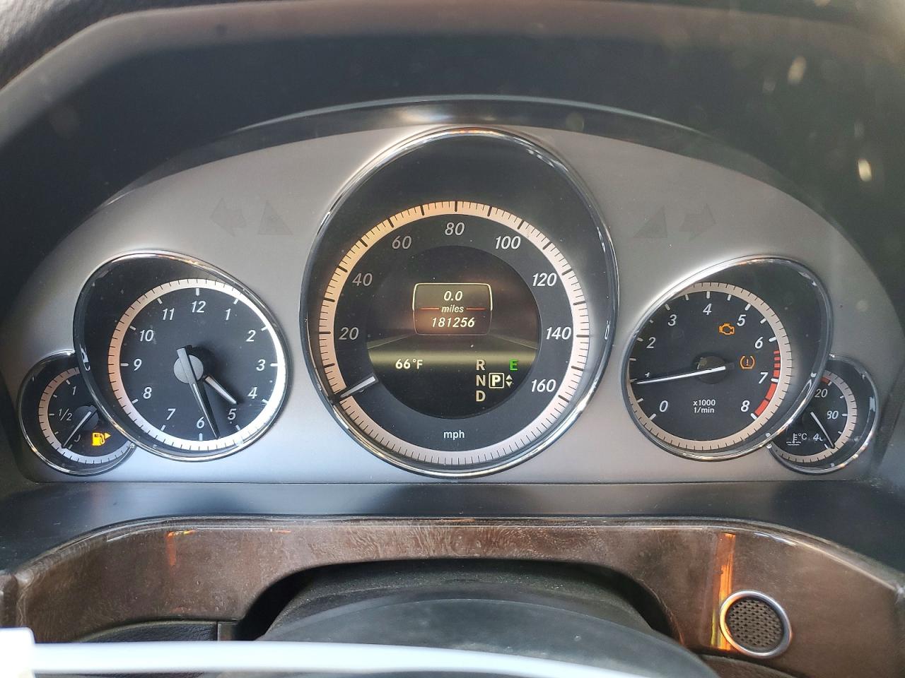 Mercedes-Benz E-Class 350