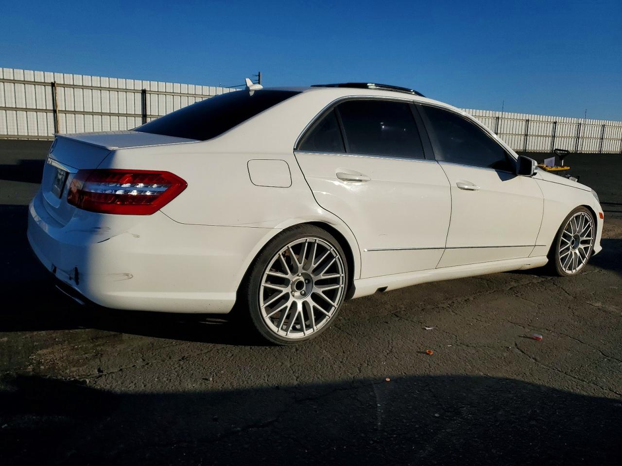 Mercedes-Benz E-Class 350