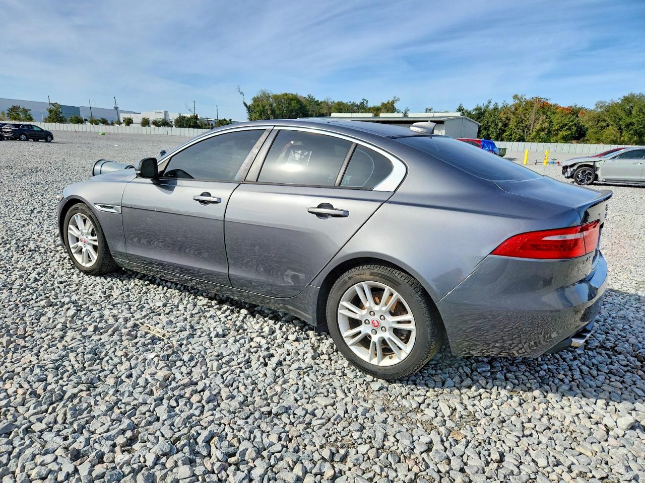 Jaguar XE Premium