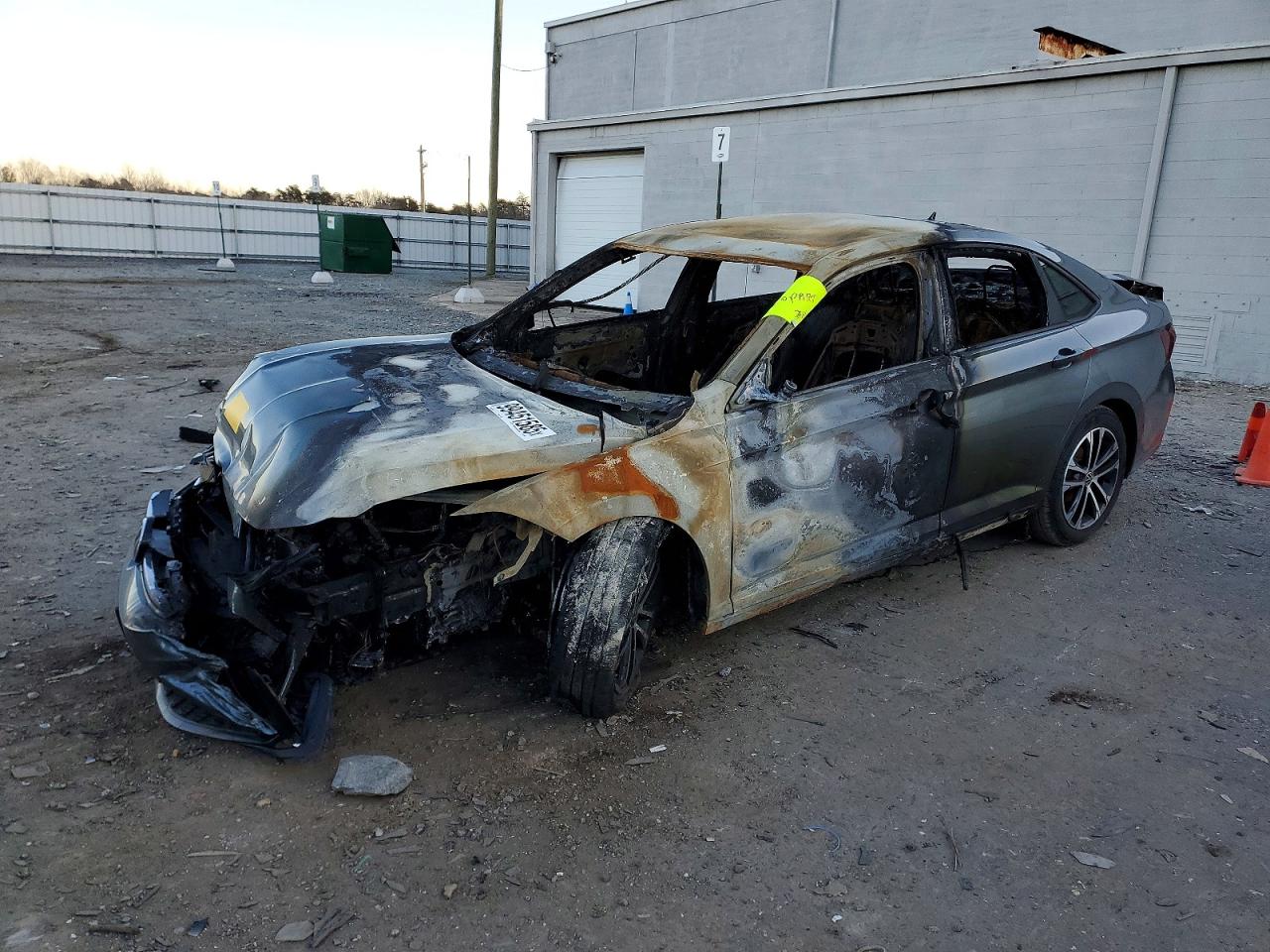 Salvage Volkswagen Jetta Image