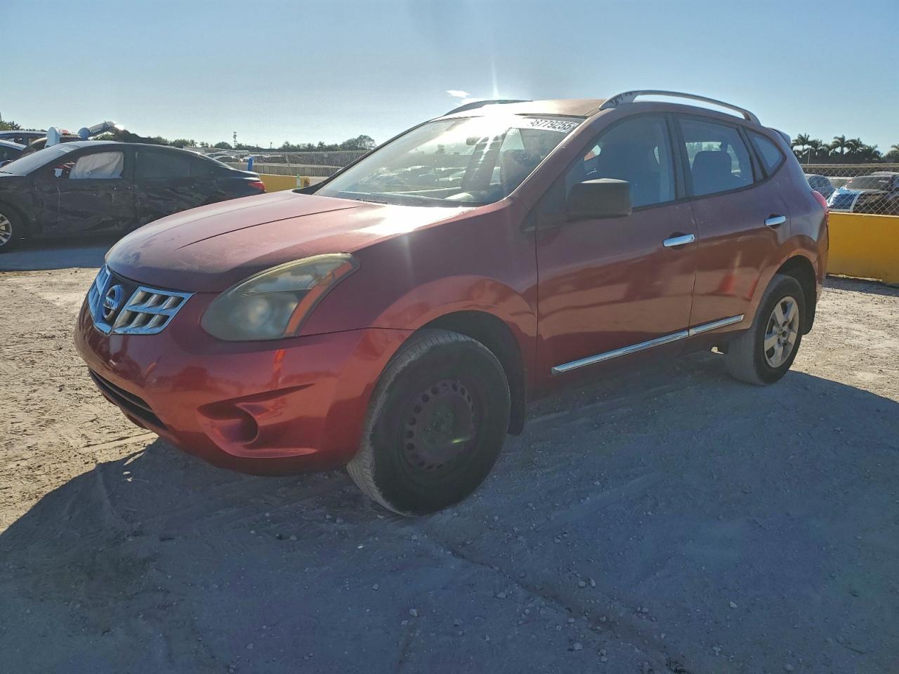 Salvage Nissan Rogue Image