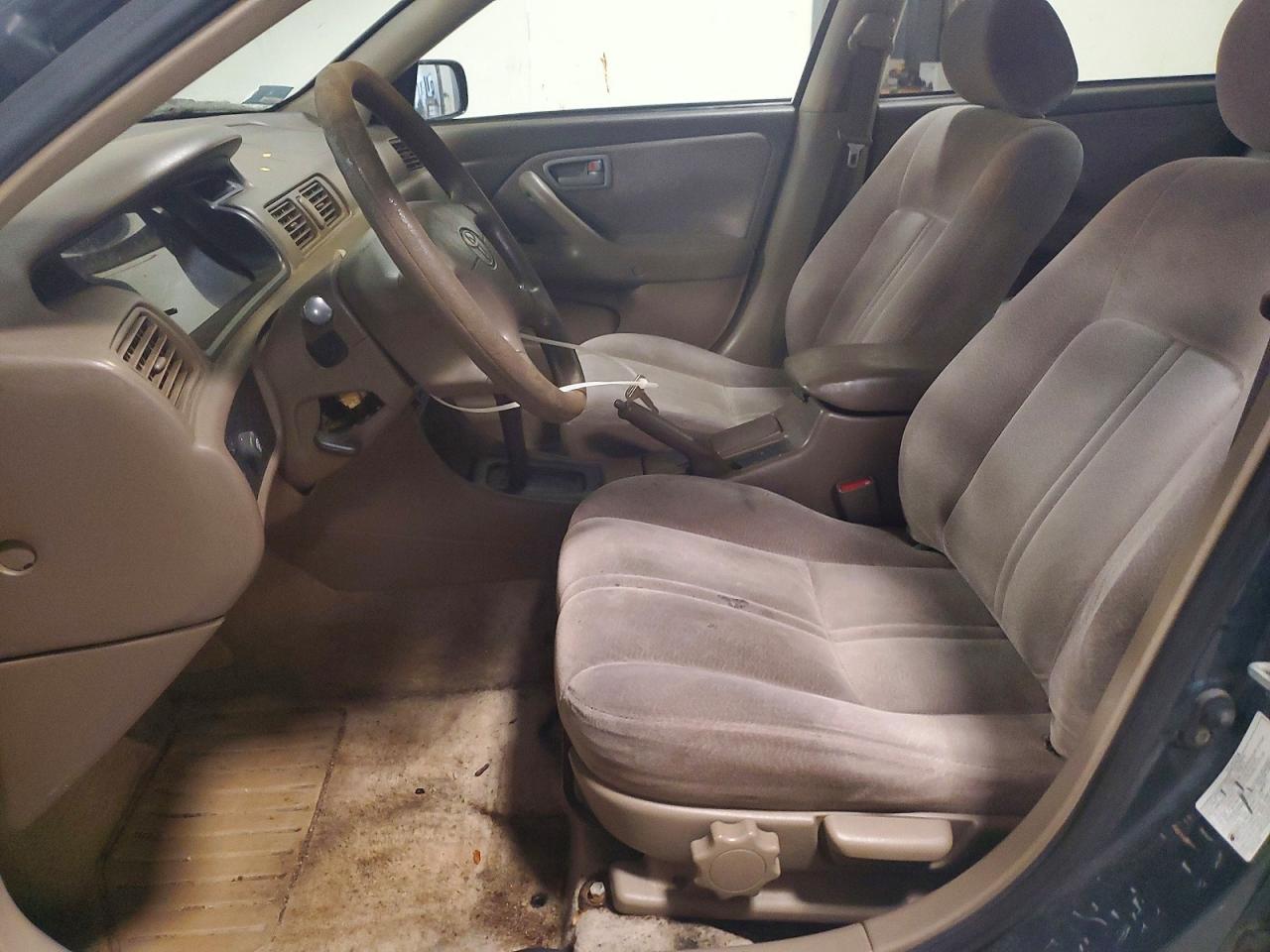 Toyota Camry Ce