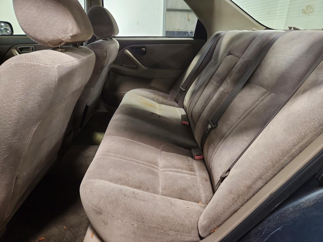 Toyota Camry Ce