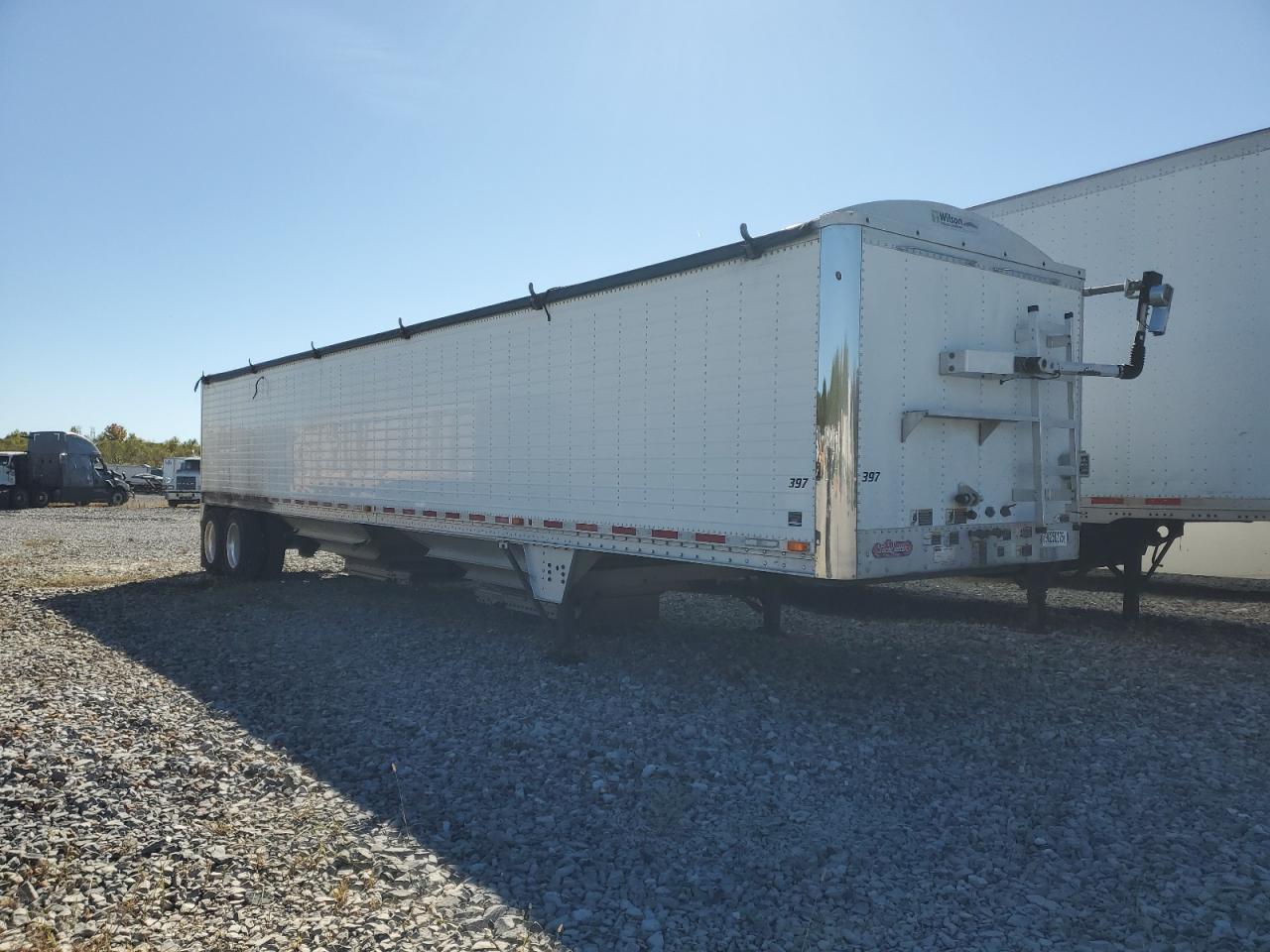 Salvage Wilson Semi Trail Image