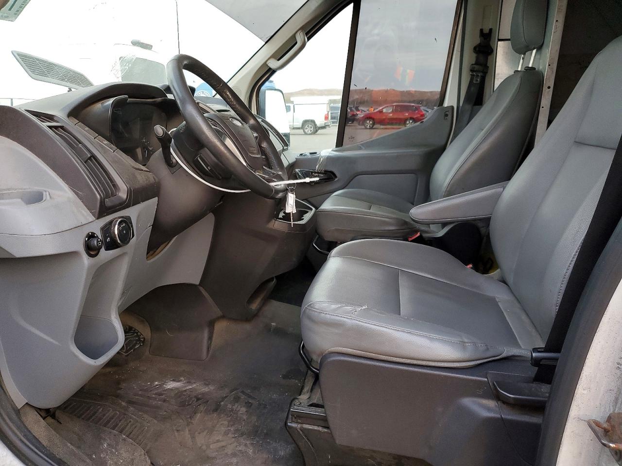 Ford Transit T-250