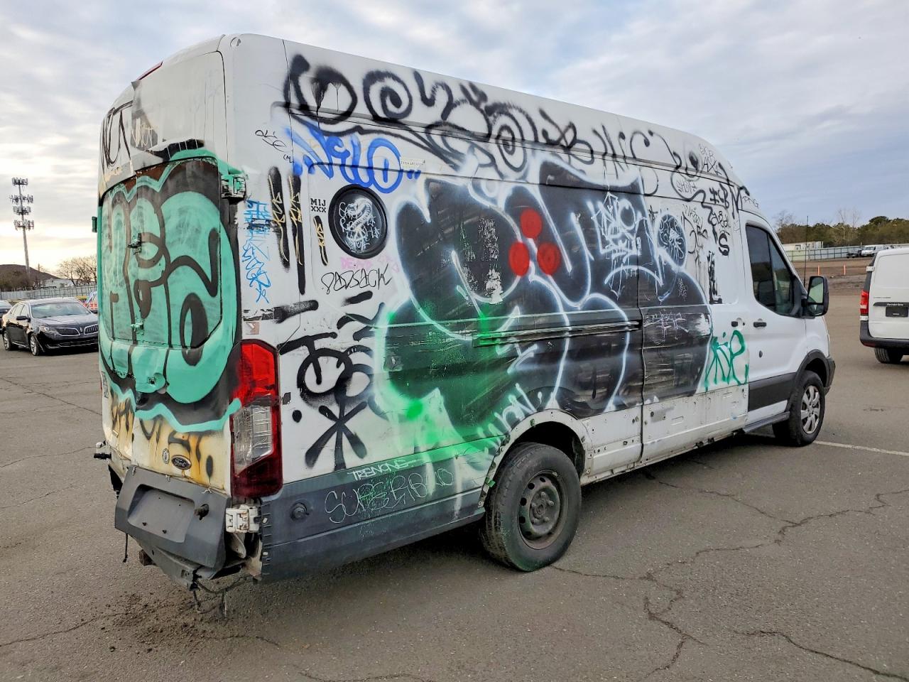 Ford Transit T-250