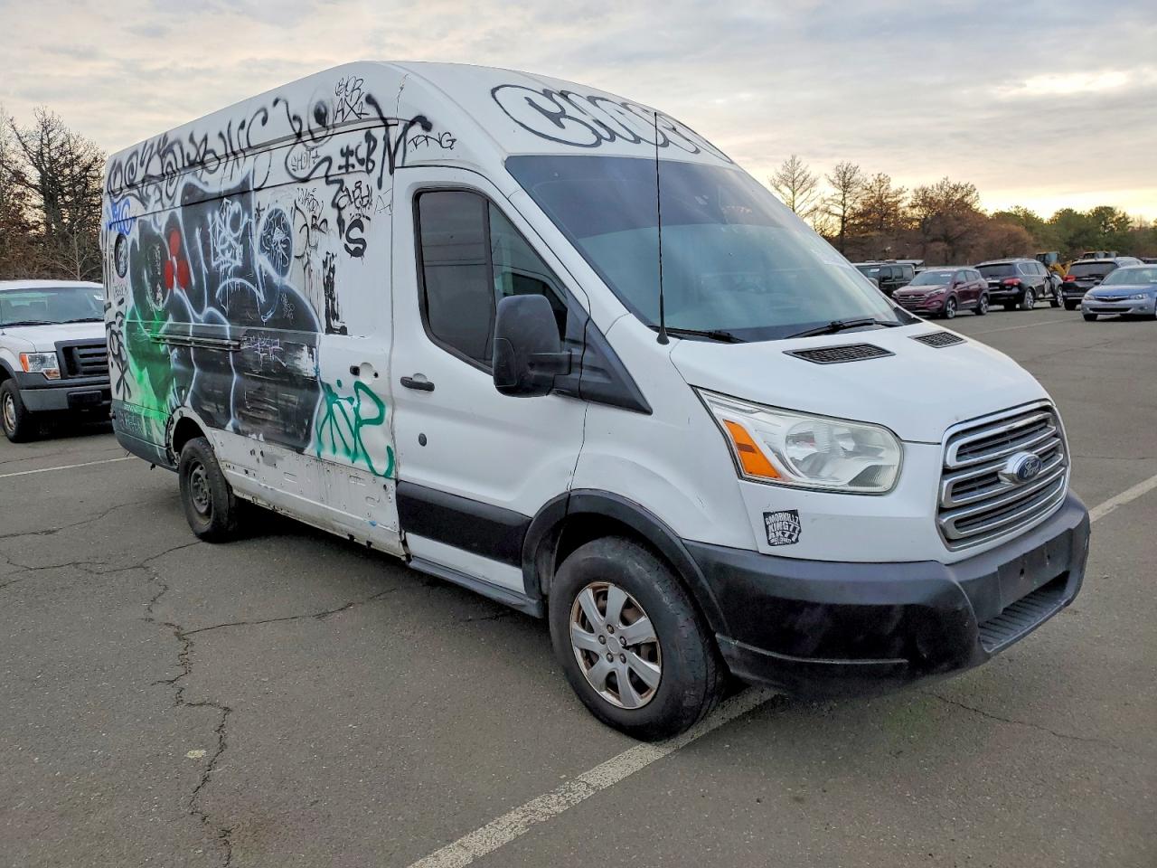 Ford Transit T-250