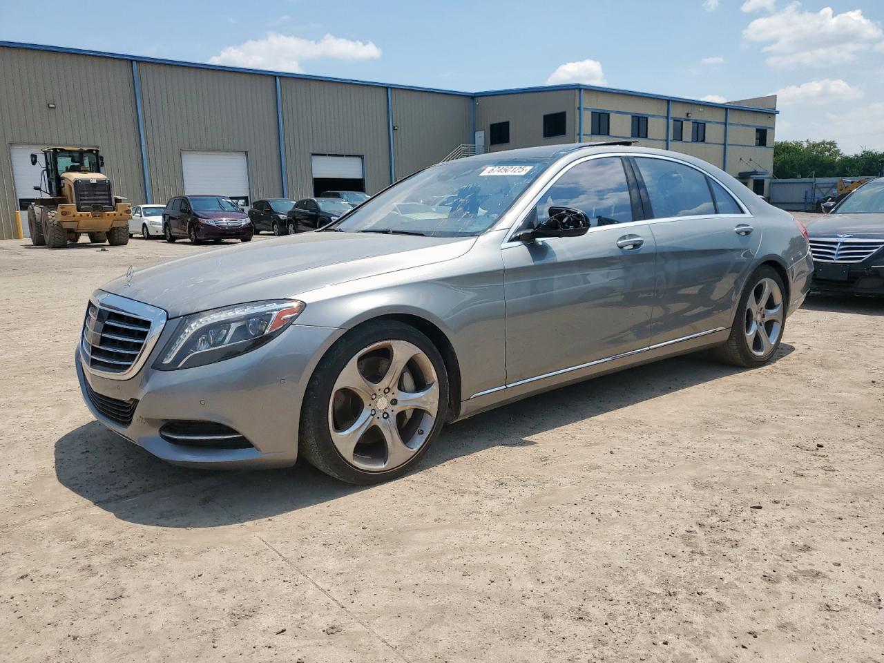 Salvage Mercedes-Benz S-Class Image